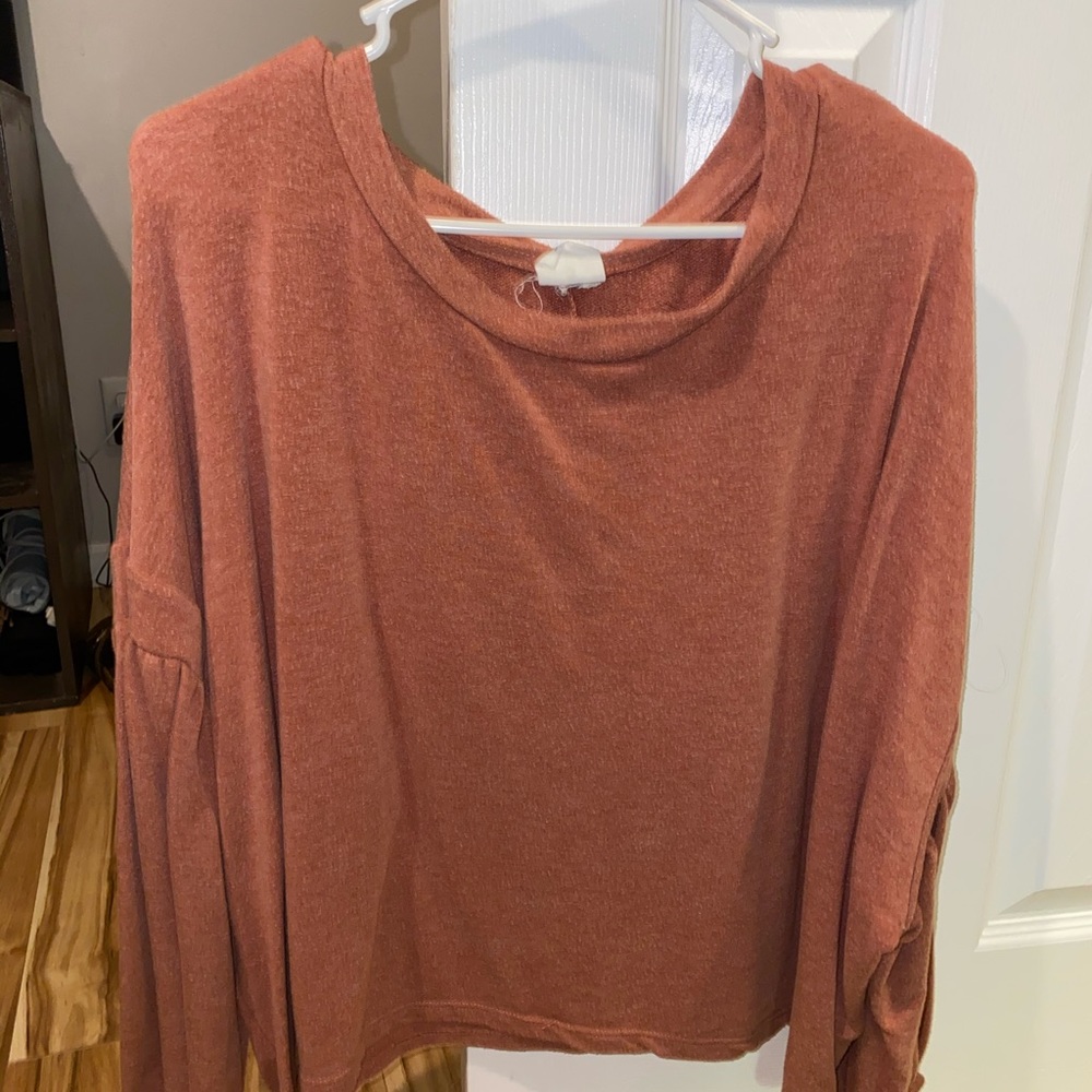 pullover sweater - Picture 2 of 2